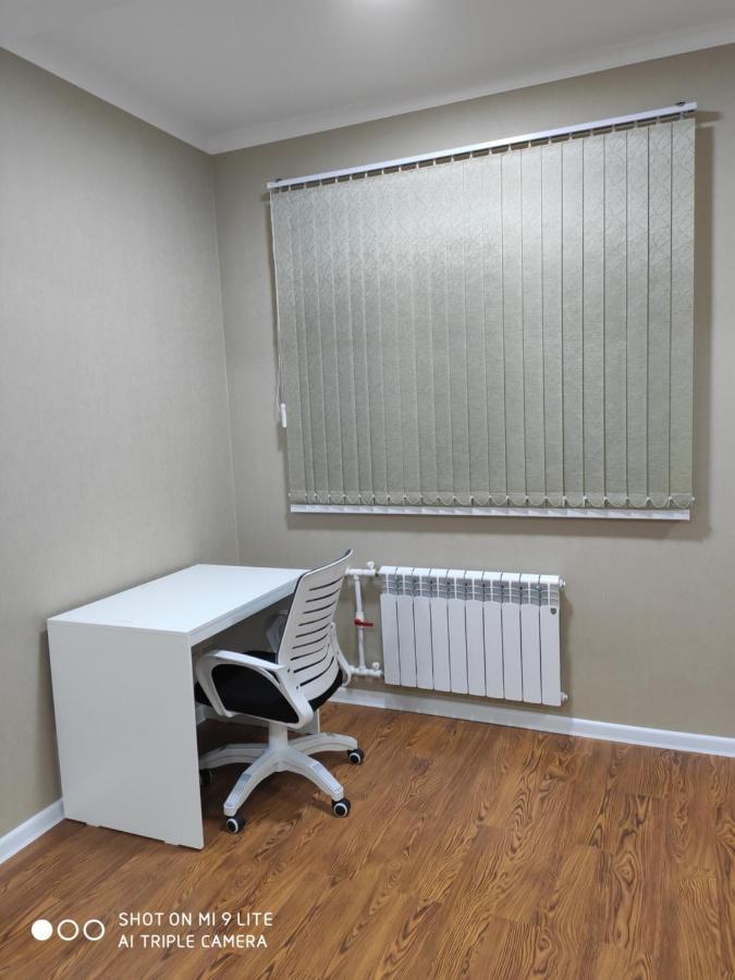 1-Bedroom Apartment In The Very City Center ทาชเคนต์ ภายนอก รูปภาพ